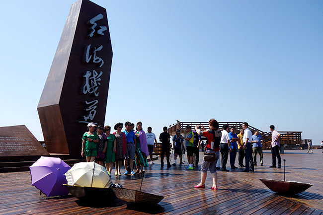 航母栈道03.jpg