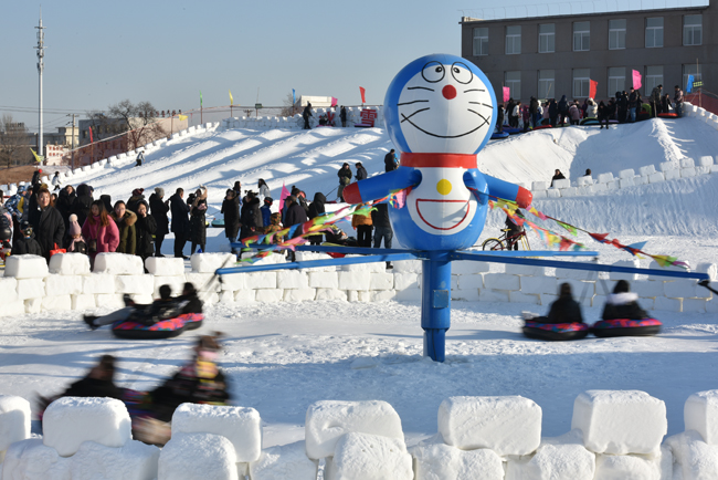 冰雪乐园3+李吉明+15642993093.jpg