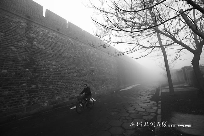 照片aagg 107-0.jpg